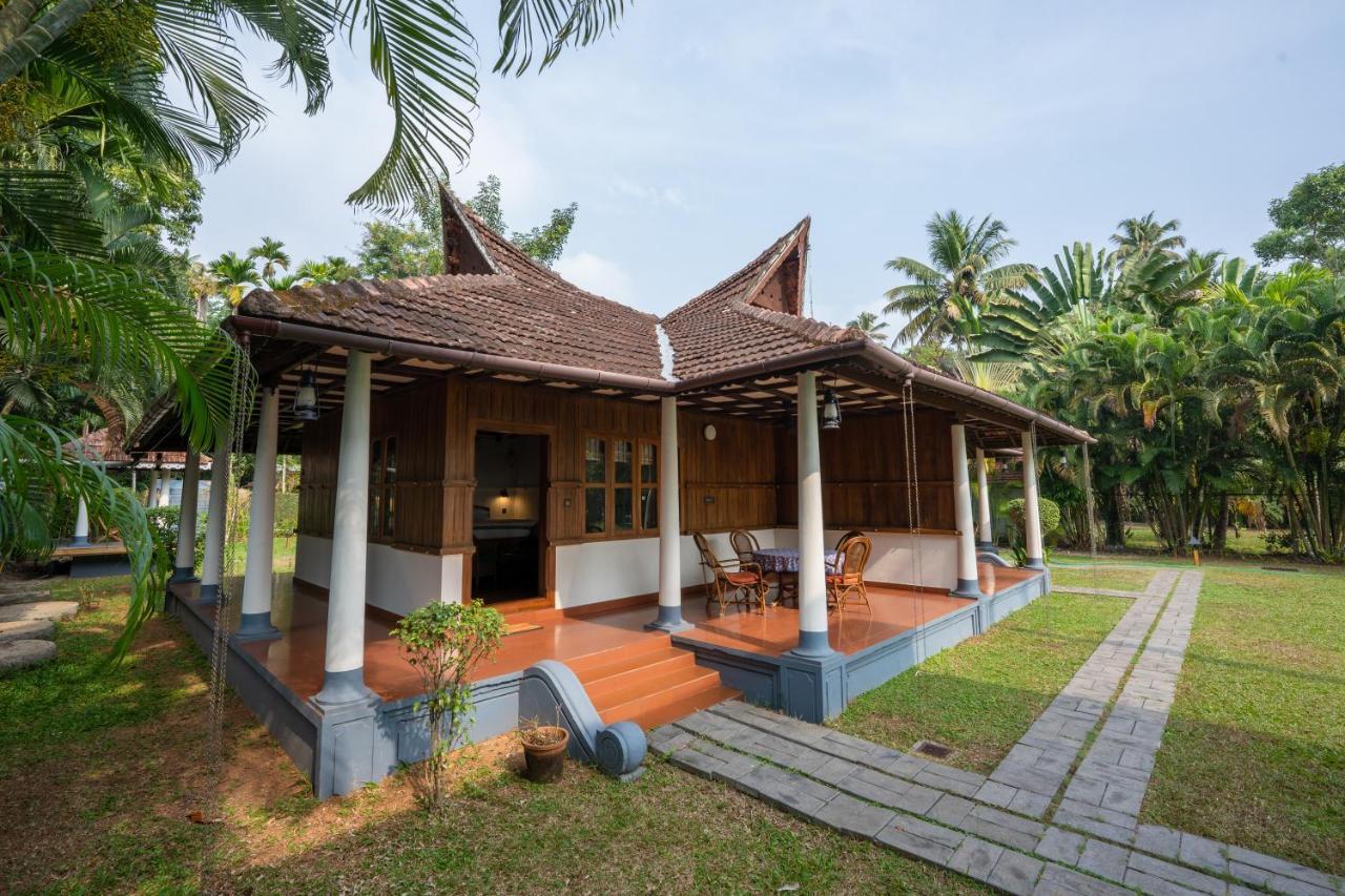 Ama Stays & Trails, Pathiramanal Villa Alappuzha Eksteriør bilde